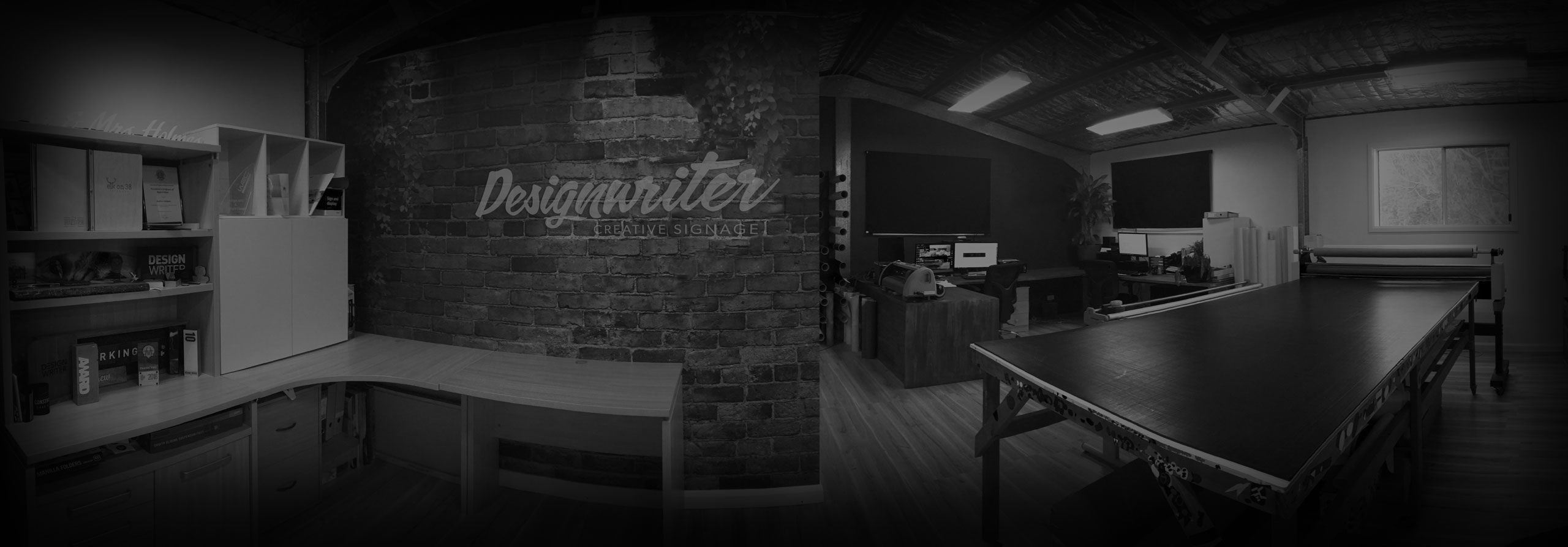 Design Writer Office Banner Image